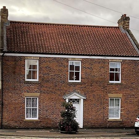 Apt D In Old Grade 2 Converted Farmhouse Market Weighton Buitenkant foto